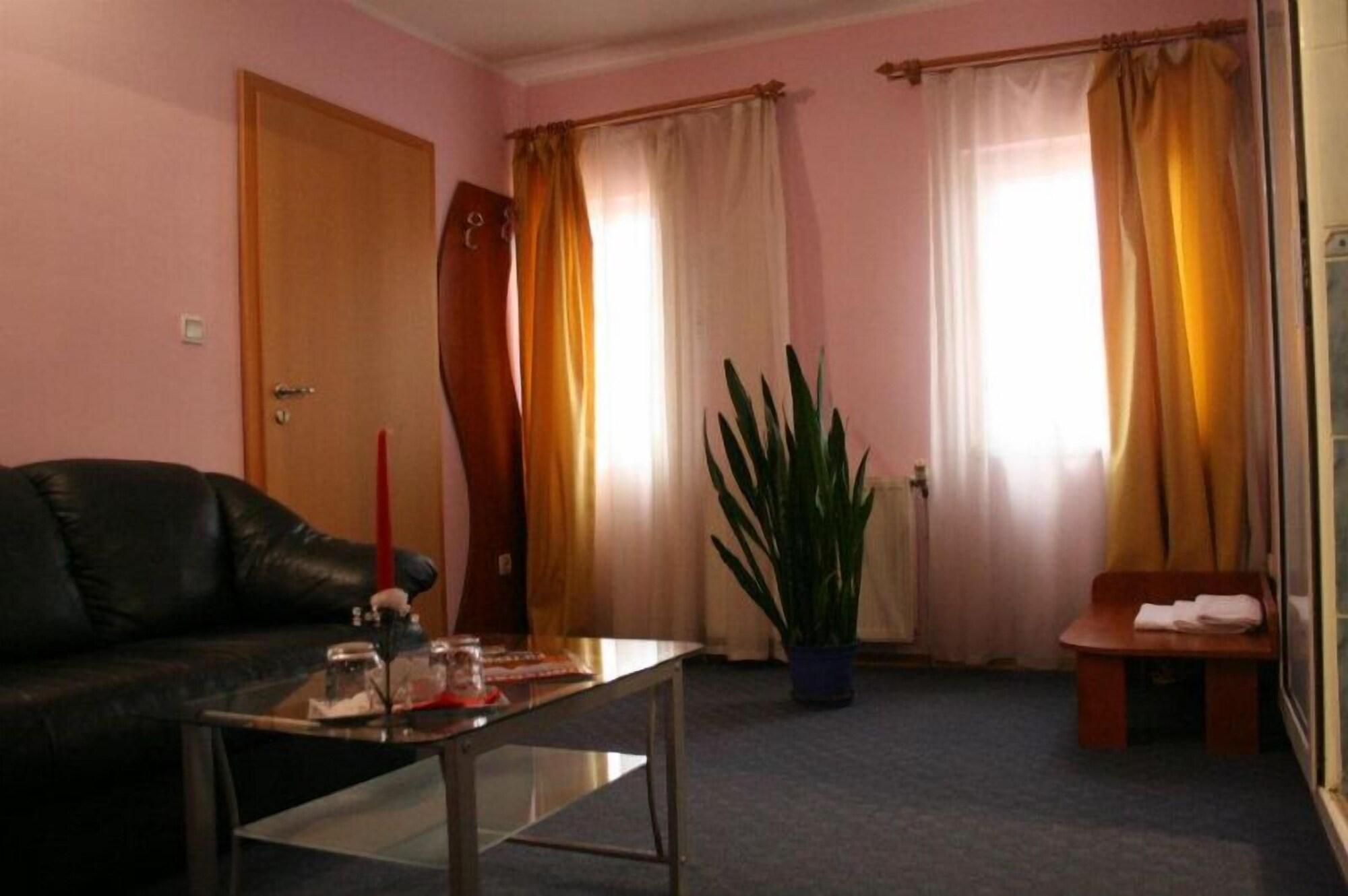 Hotel Adriatico Timişoara Eksteriør bilde